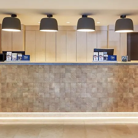 Готель Nh Imperial Playa
