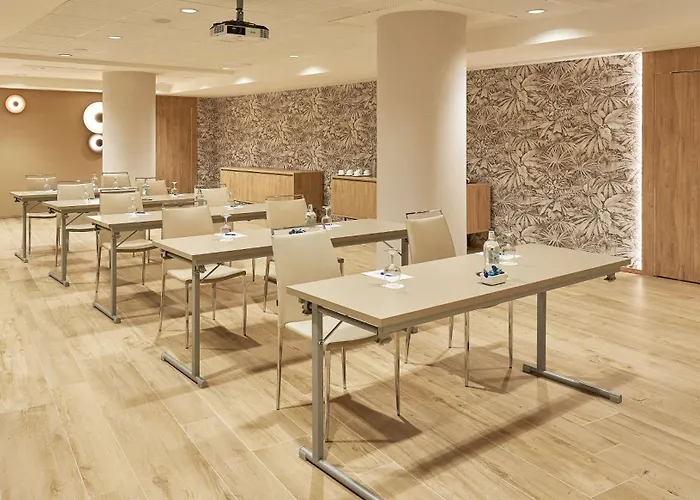 מלון Nh Imperial Playa