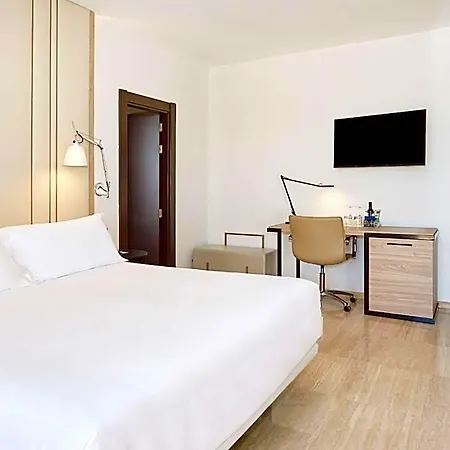 Hotel Nh Imperial Playa
