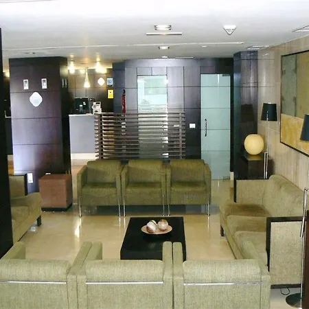 Nh帝王海滩酒店 4*